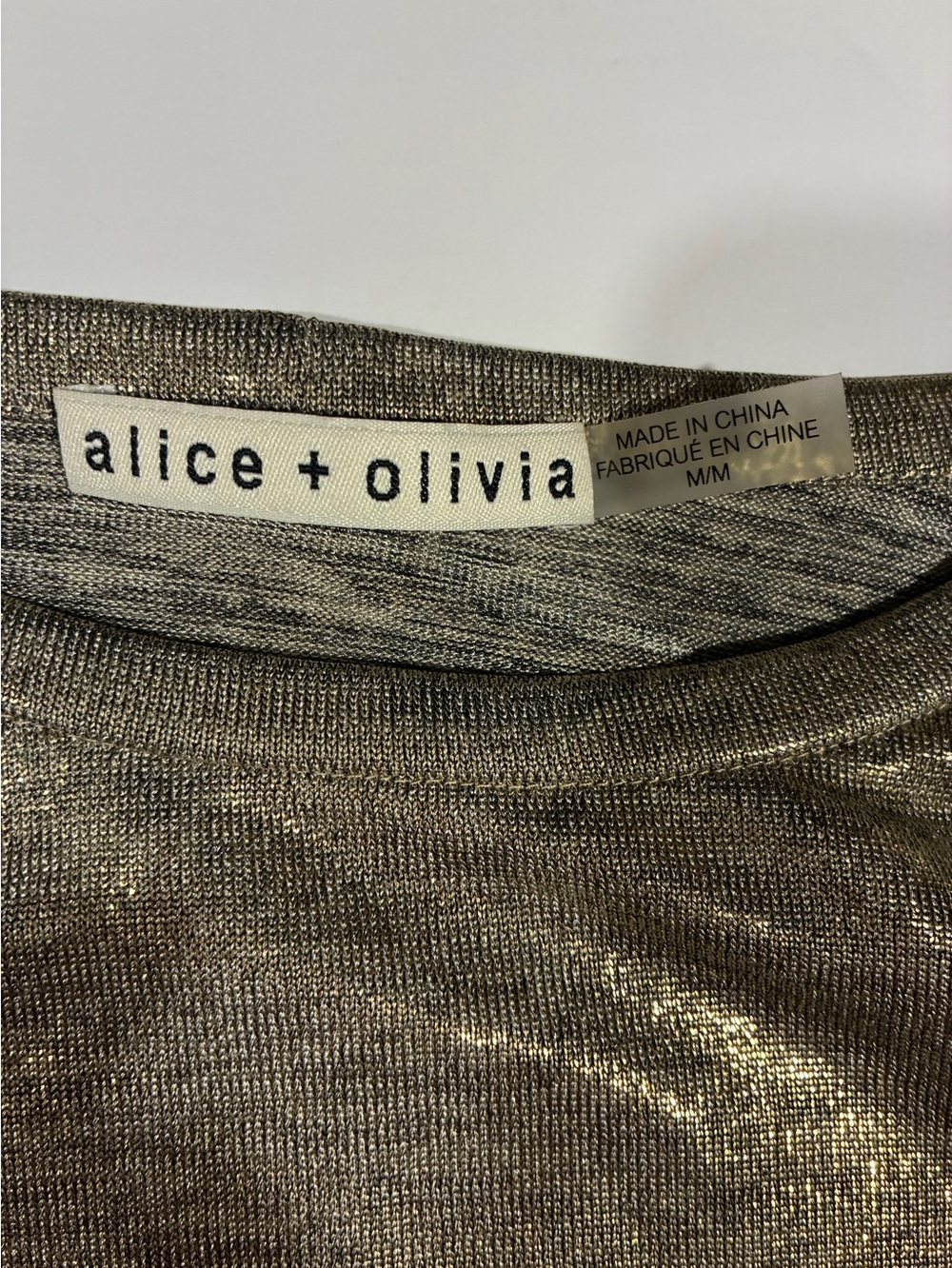 Alice + Olivia Shimmer Long-Sleeve Metallic Cropped Top - Gold